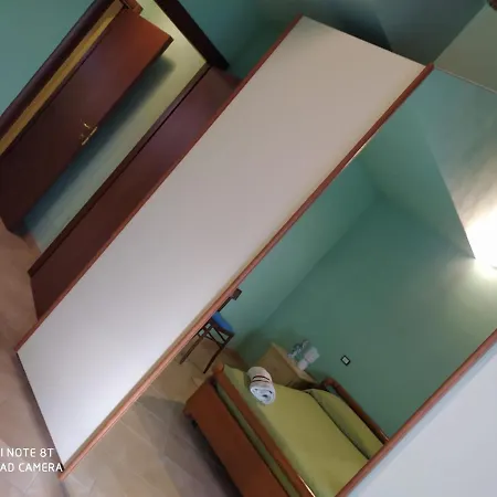 La Casa Degli Olivi Country house *